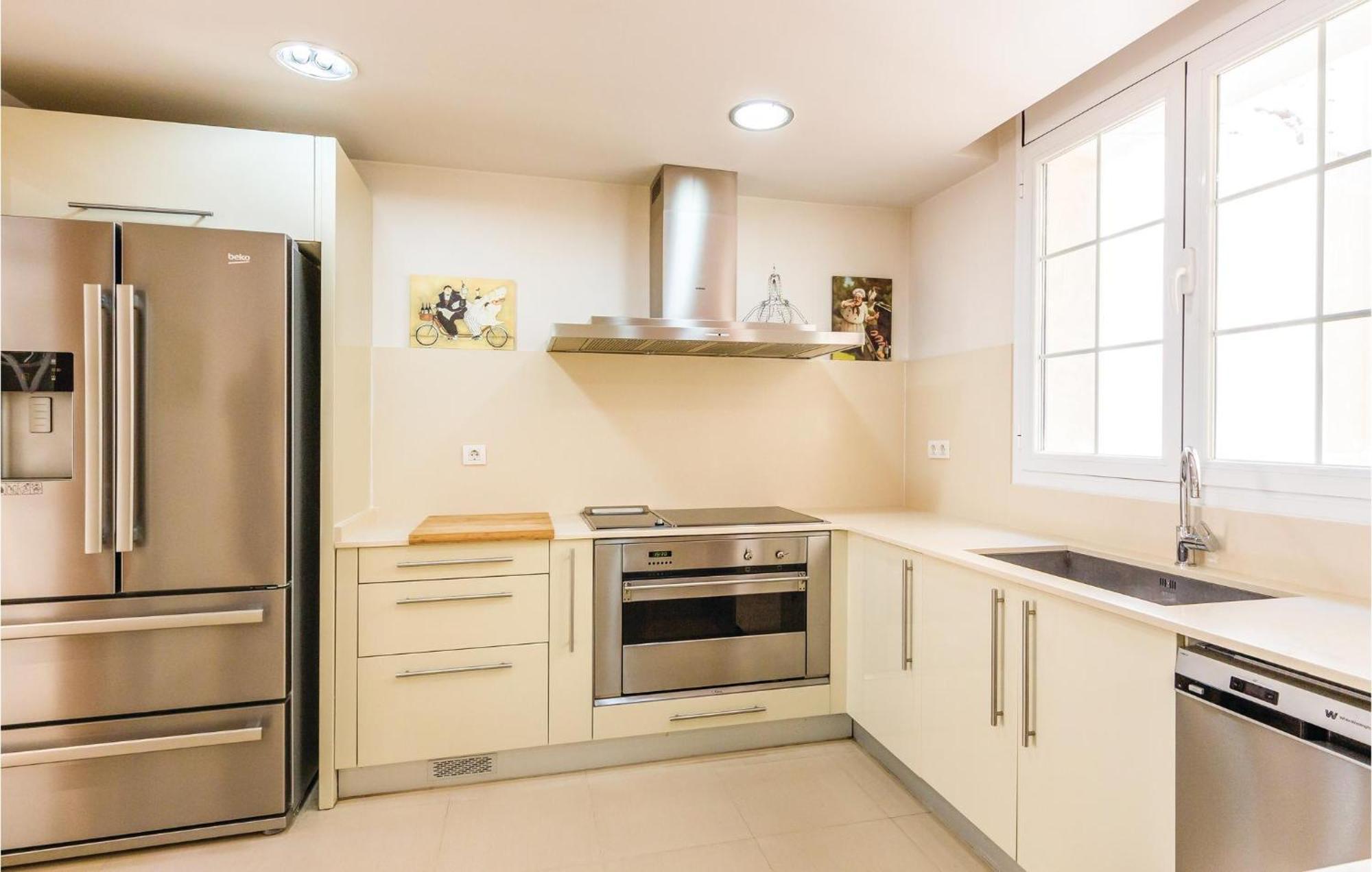 Nice Home In Cabrils With House A Mountain View 외부 사진