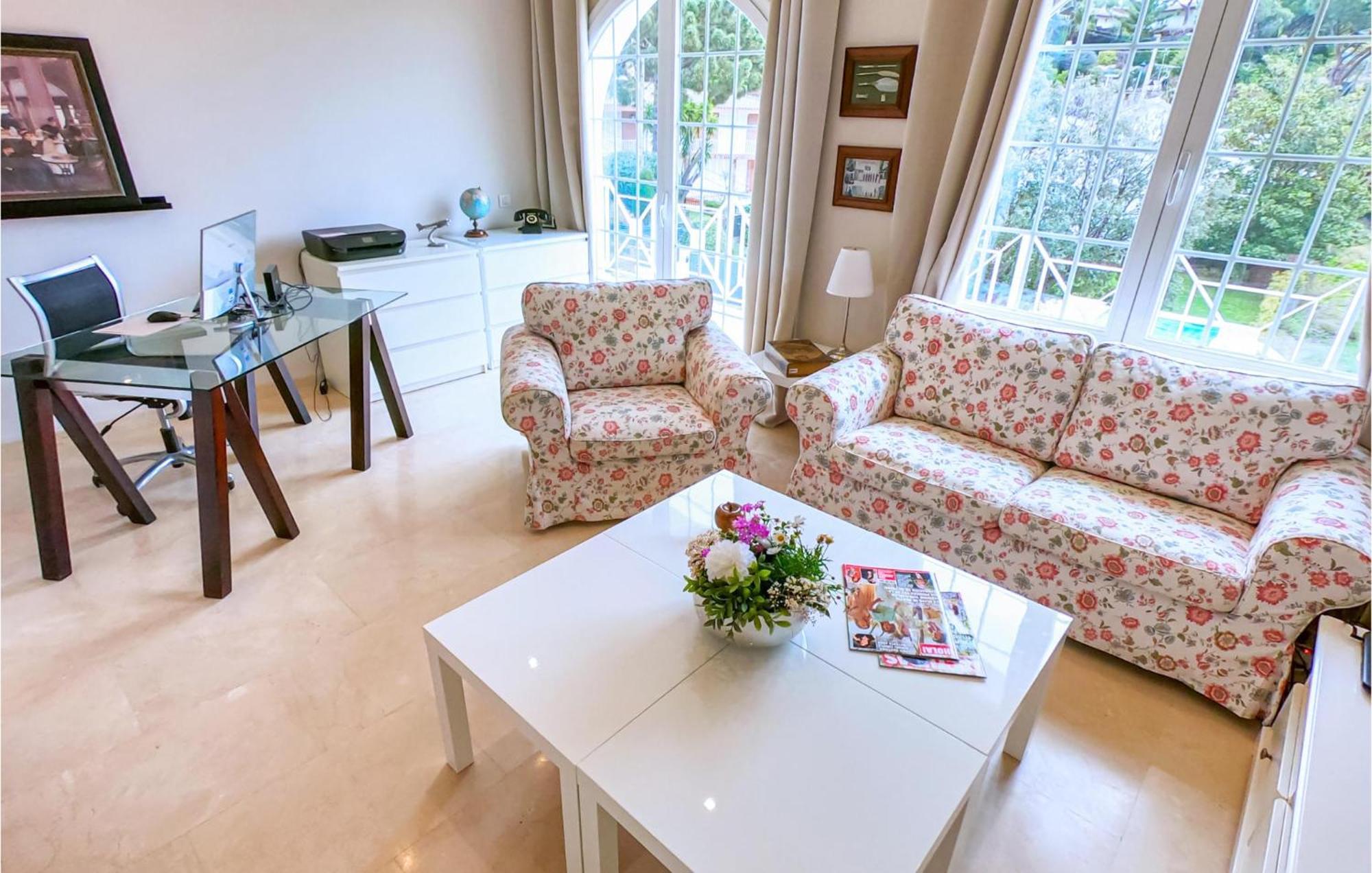 Nice Home In Cabrils With House A Mountain View 외부 사진