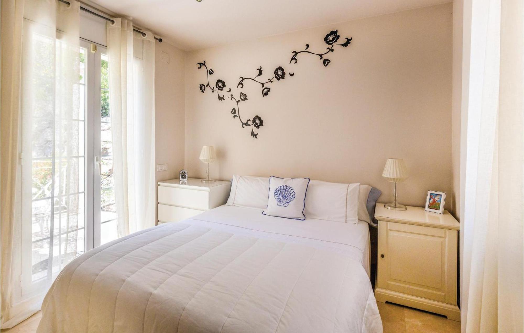 Nice Home In Cabrils With House A Mountain View 외부 사진